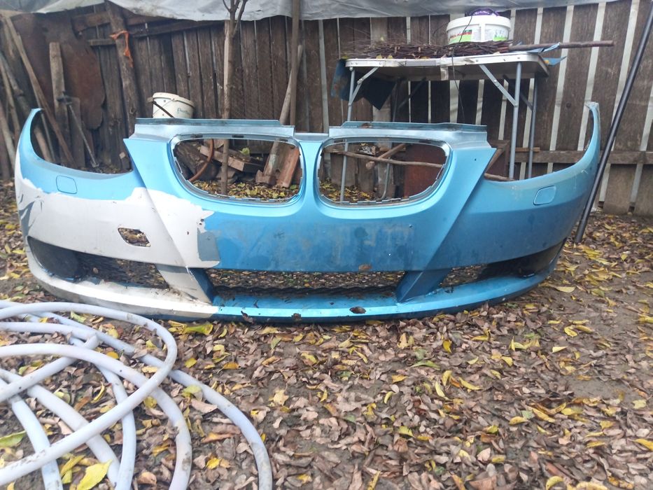 Vând bară față BMW e92,e93 in bună stare.