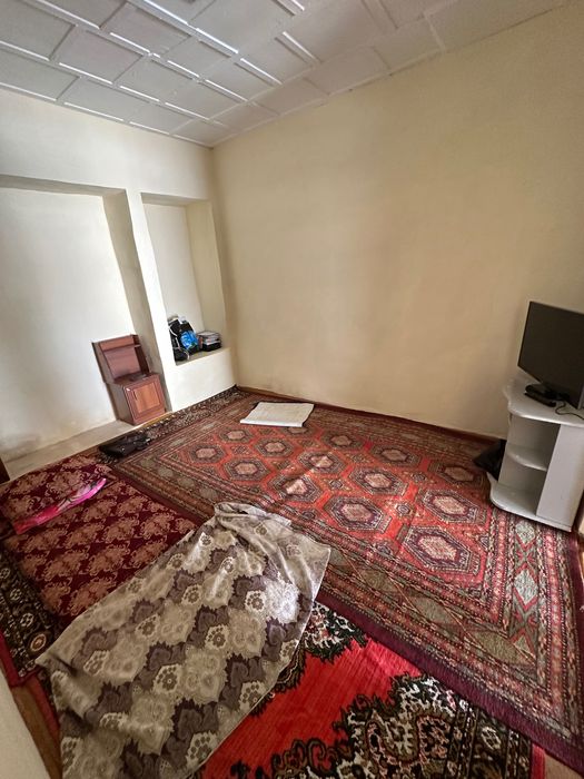 Квартира угил бола студентларга