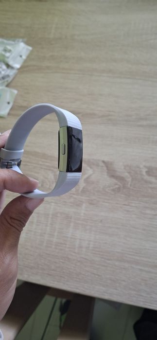 Фитнес гривна Fitbit Charge 2