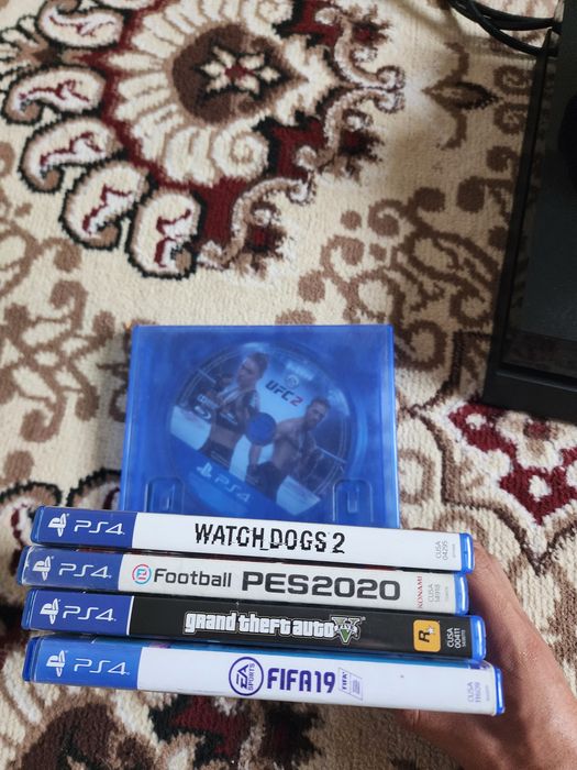 PS4 Satiladi    !
