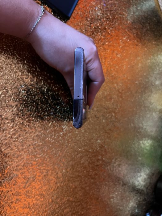 Продам телефон samsung