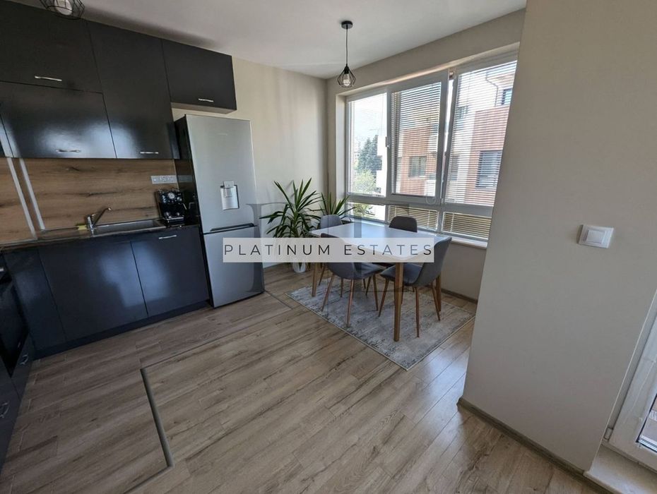 Дава се под наем Двустаен апартамент в София, Кръстова вада - 67 кв.м за 663 € - Снимка #2