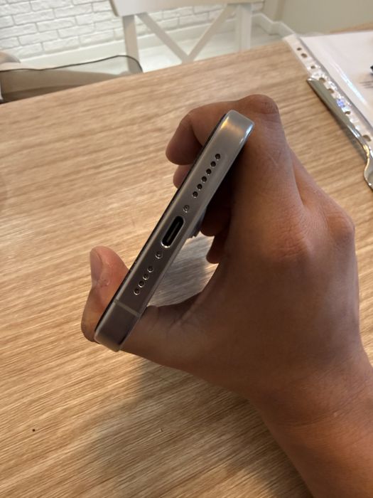 iPhone 15 Pro Max 256 GB Natural Titanium