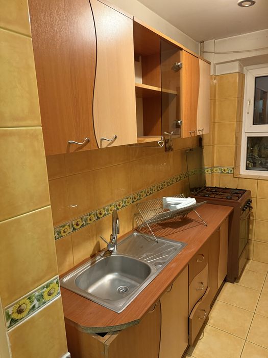 Mobila bucatarie maro pal - stare bună