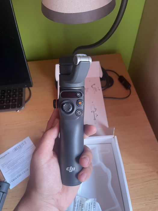 Dji osmo mobile 6 nou nouț