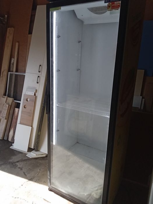 Продам  холодильник