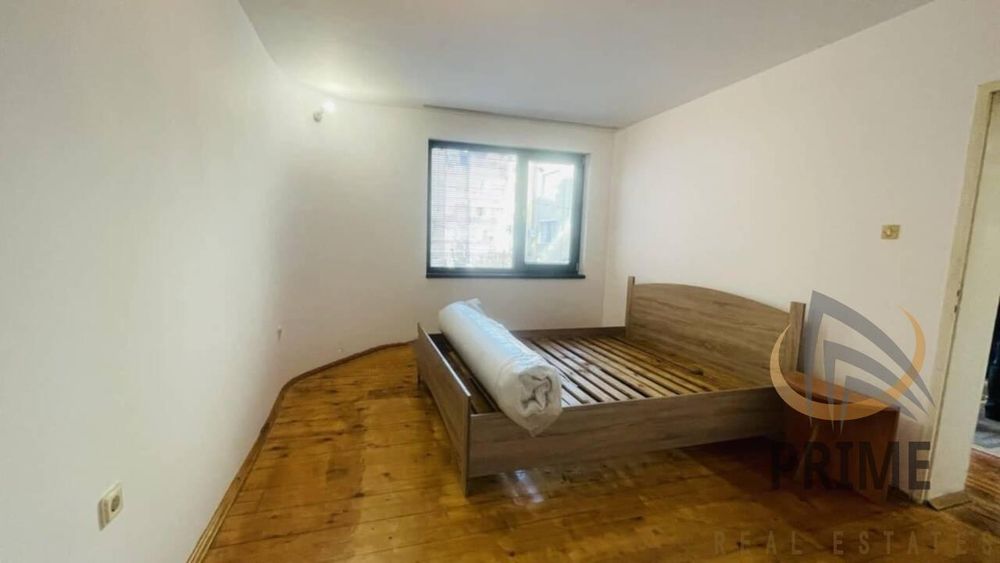 Дава се под наем Двустаен апартамент в Бургас, Център - 57 кв.м за 357 € - Снимка #10