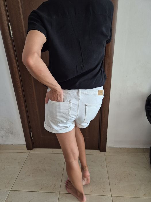 Къси панталони за бременни