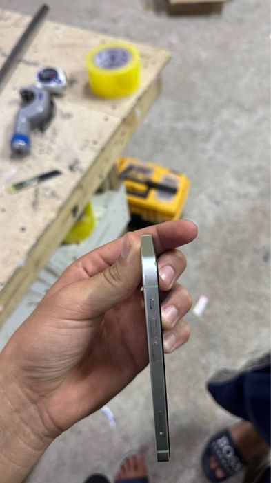 iPhone 12 mini
