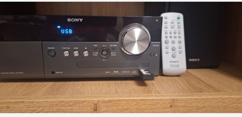 Sony Minisistem (stație) Radio, CD, MP3, USB, stare foarte bună