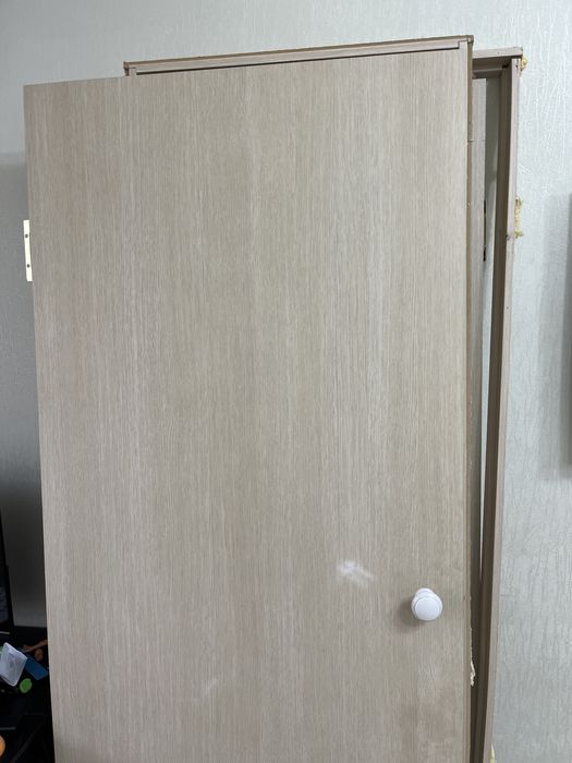 продам межкомнатные двери б/у