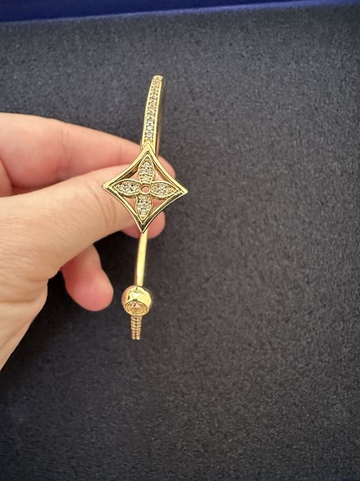 Продам бижутерию