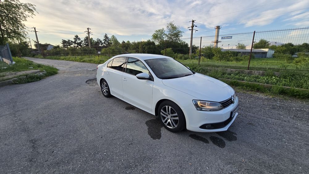 VW JETTA 2011  1.2 TSI TURBO