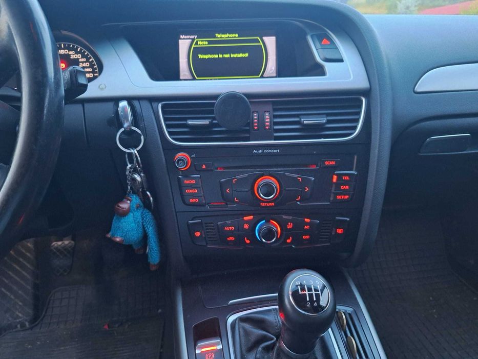 Masina audi a4 b8 2008