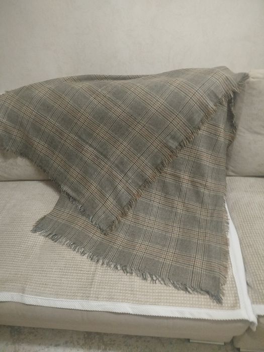 Женский ,мягкий палантин.