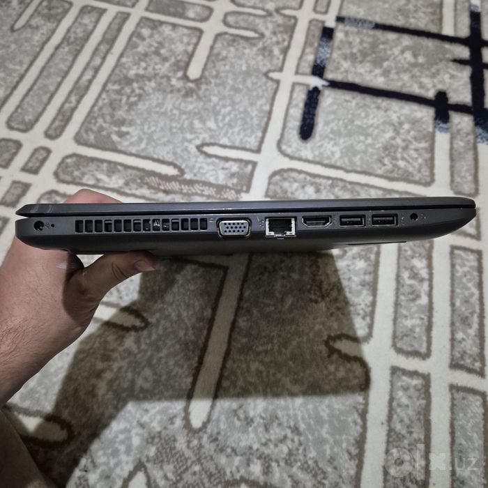 Ноутбук сотилади HP 250 G6  арзон