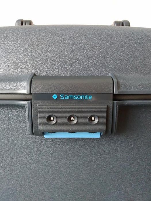 Cutie / caseta cu cifru , Somsonite NOUA