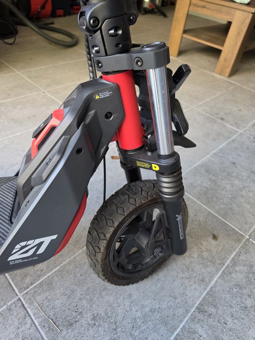 Тротинетка Segway ZT3 PRO