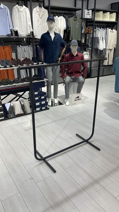Зеркало и стойка