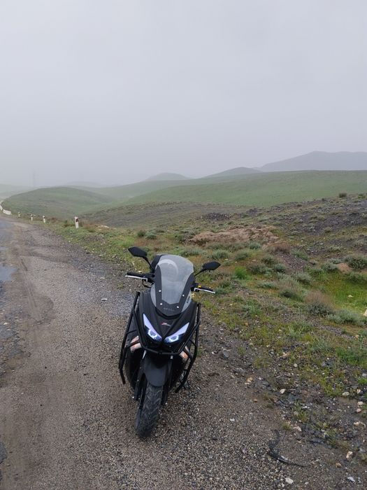 Skillmax N max skuter