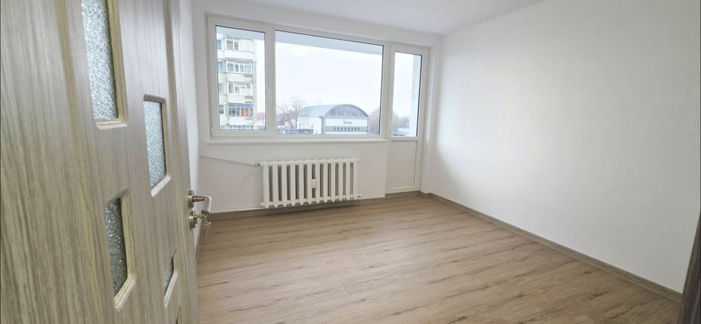 2 camere etaj 3, TOTUL NOU renovat complet, liber!