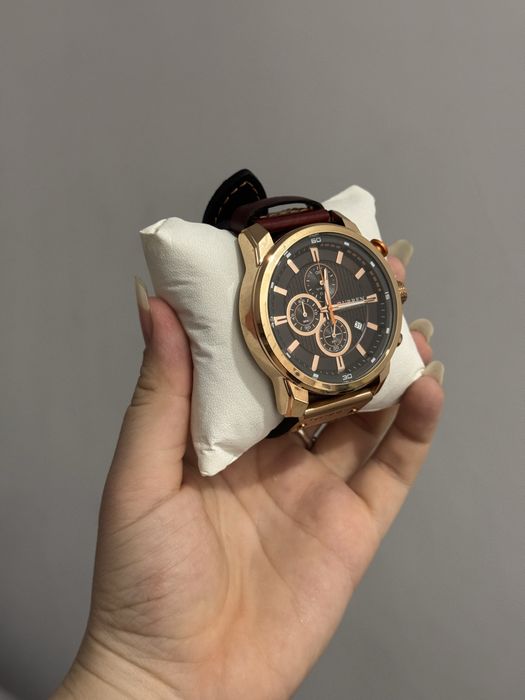 Продам часы.