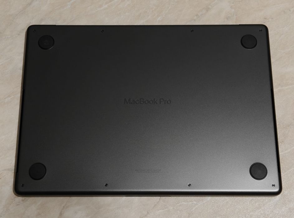 MacBook Pro 14 M5PRO 24/1TB 8 циклов