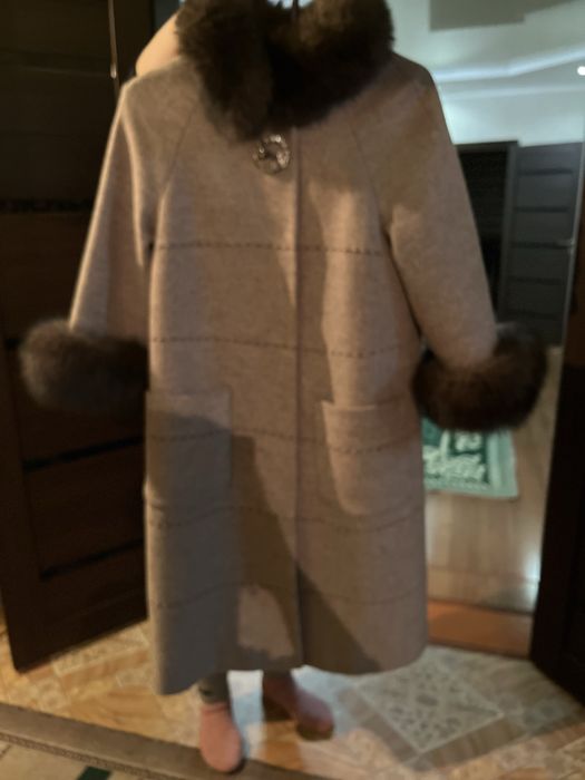 Продается женская пальто