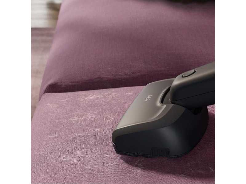 Вертикална Безкабелна Прахосмукачка AEG QX6-1-45AN, Черна / Сива