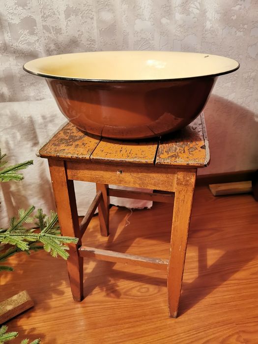 Таз. Из СССР. Ретро.