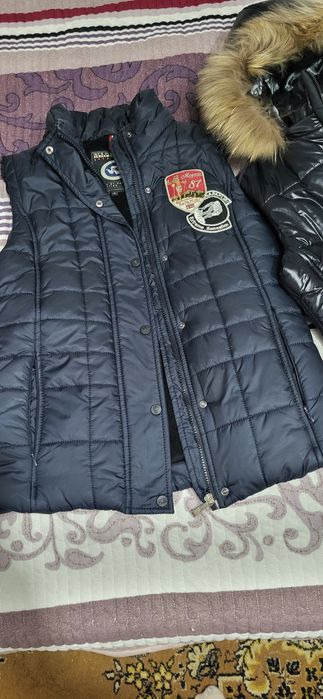 Жилет,  куртка, балонь