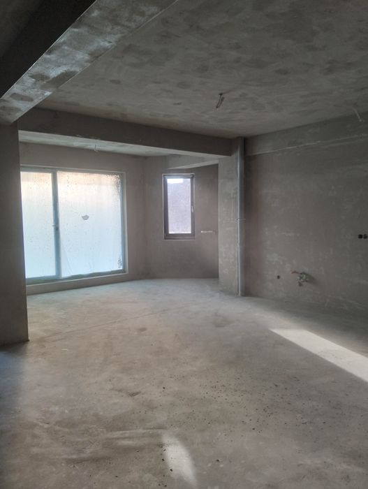 Tencuiala mecanizata finisaje interioare și exterioare