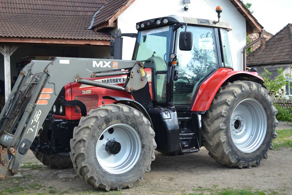 Tractor Massey Ferguson 7465