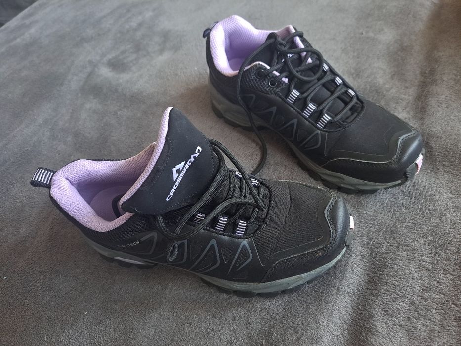 Adidași impermeabili damă