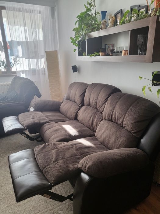 Canapea 3 locuri + fotoliu cu recliner Mobexpert