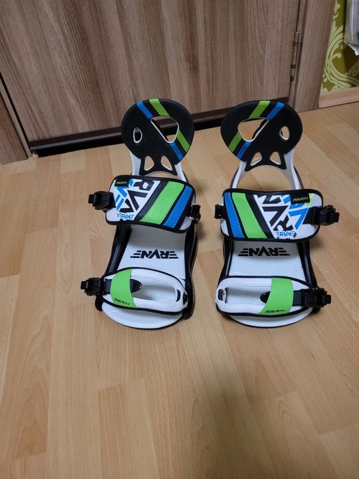 Чисто Нови Сноуборд Автомати Raven S250