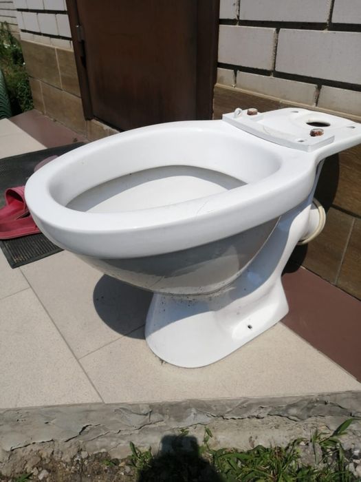 Ванна туалет  унитаз