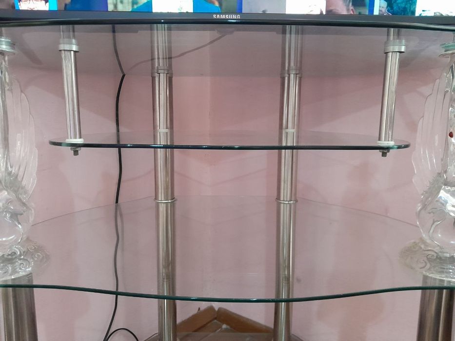 Подставка под телевизор