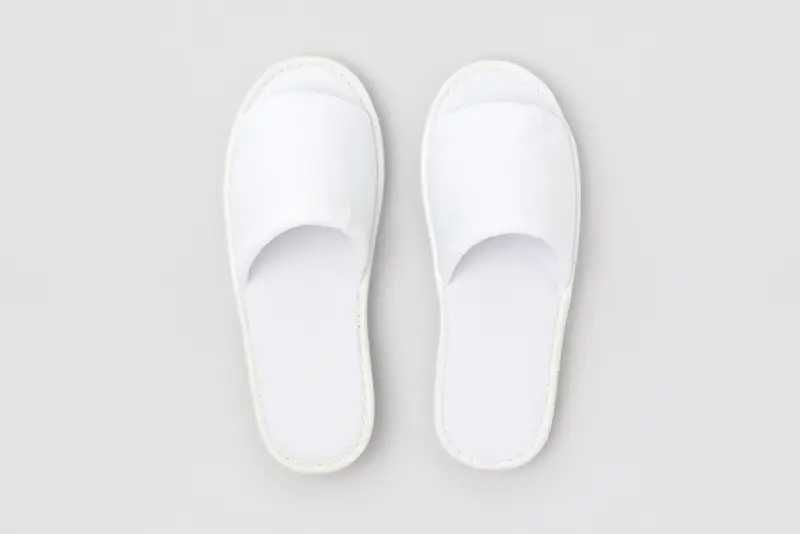 Нови хотелски чехли отворени, бели, размер 28.2 см