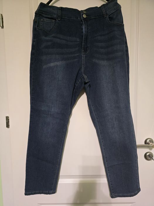 4 blugi 2XL (48)
