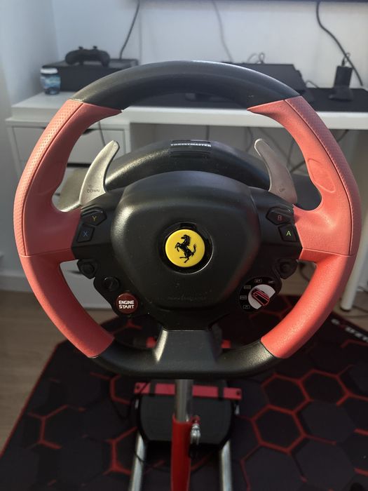 Volan THRUSTMASTER Ferrari 458 Spider + Stand
