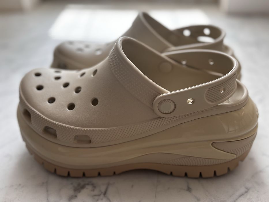 Дамски Crocs Mega Crush Iconic
