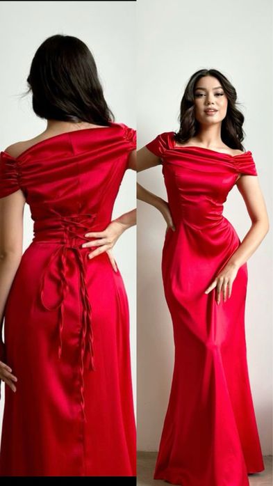 Платье с завязками на спине