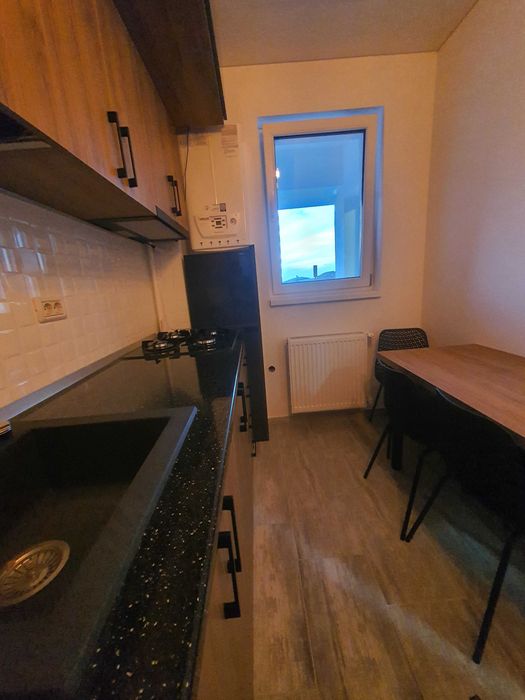 Inchiriez garsoniera militari rezidence