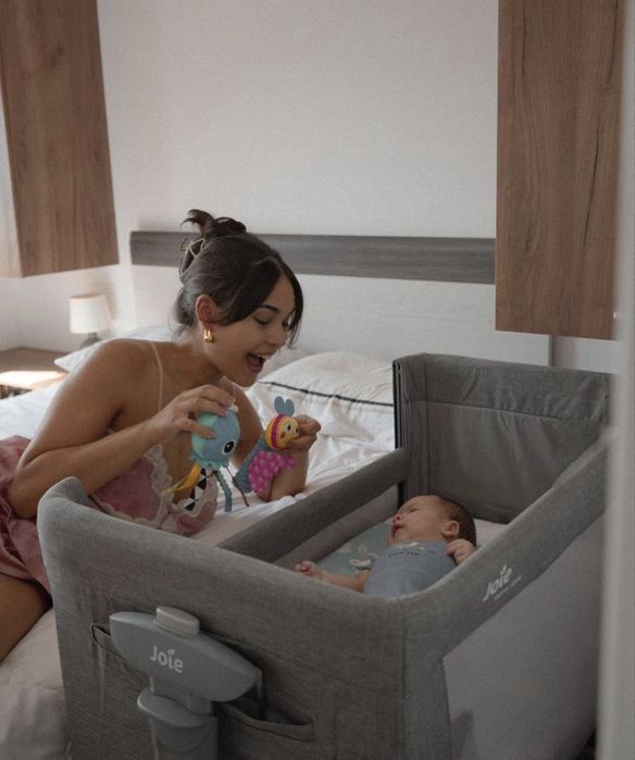 Многофункциональная кроватка Joie Roomie Glide