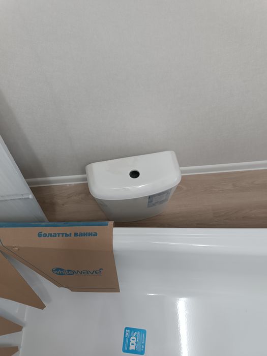 Ванна унитаз раковина