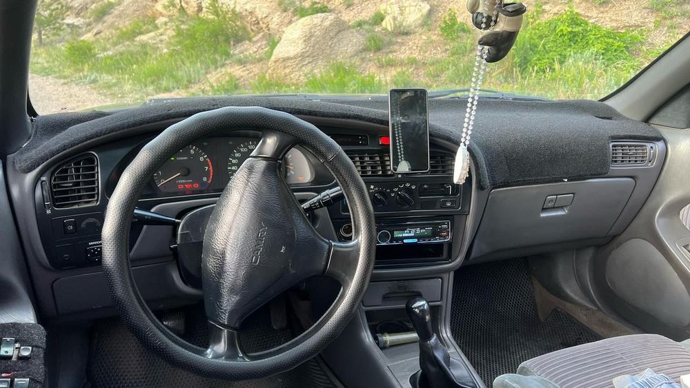 Toyota Camry. Торг обмен.