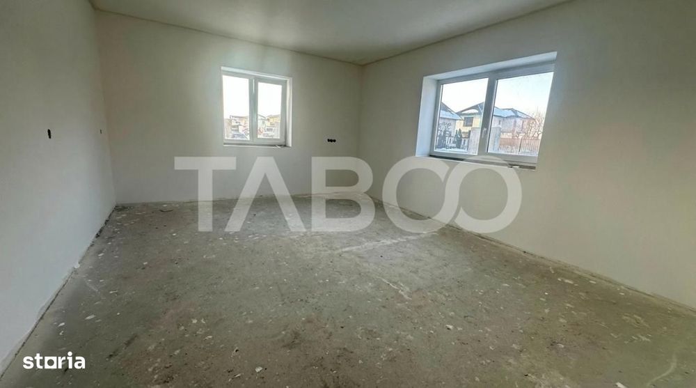 Casa 4 camere  de tip duplex 140 mpu 2 bai zona Veterani in Sibiu