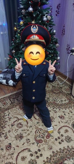 Продаю полицейскую форму