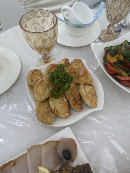 Выпечка самса, рулеты
